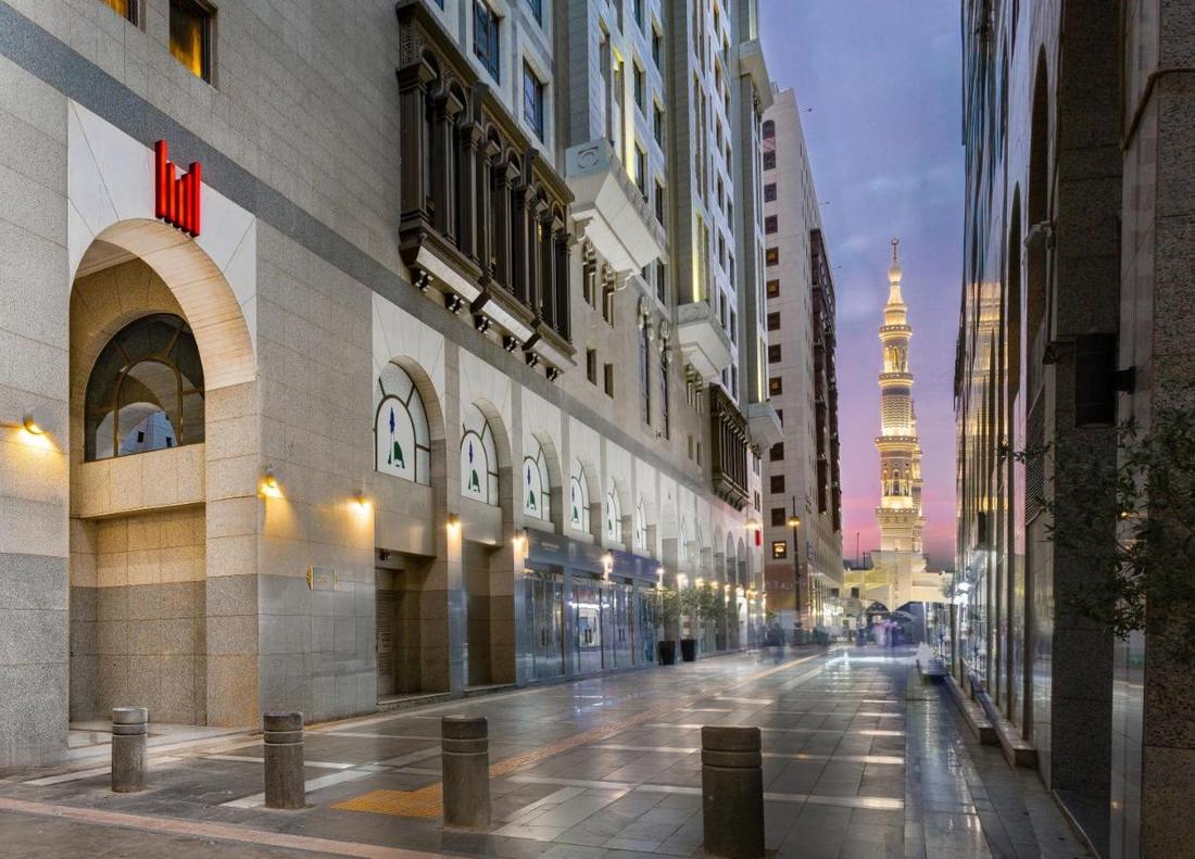 Al Aqeeq Madinah Hotel, photo 2 of 5