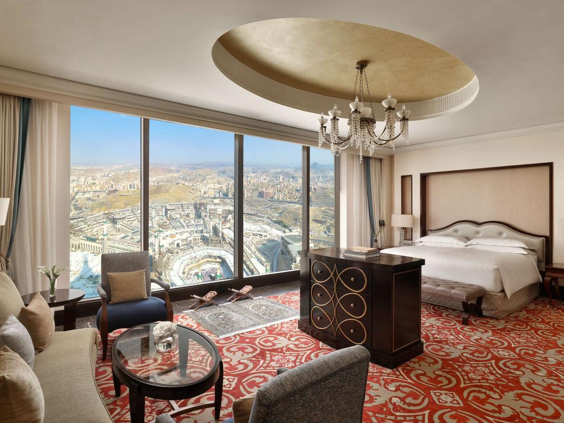 Fairmont Makkah Clock Royal Tower, photo 2 of 5