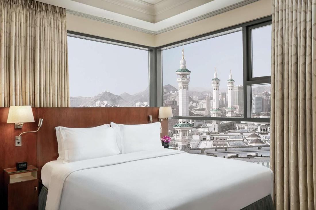 Hilton Suites Makkah, photo 2 of 5