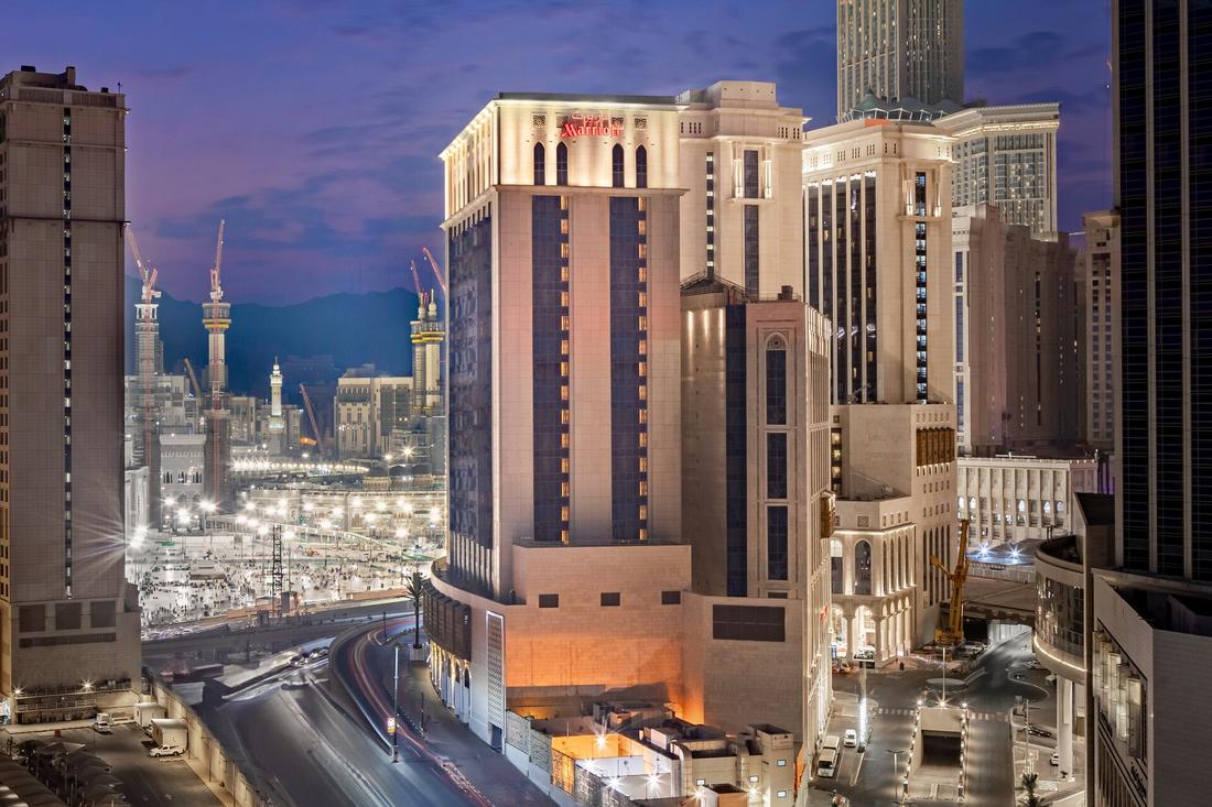 Jabal Omar Marriott Hotel, photo 1 of 5