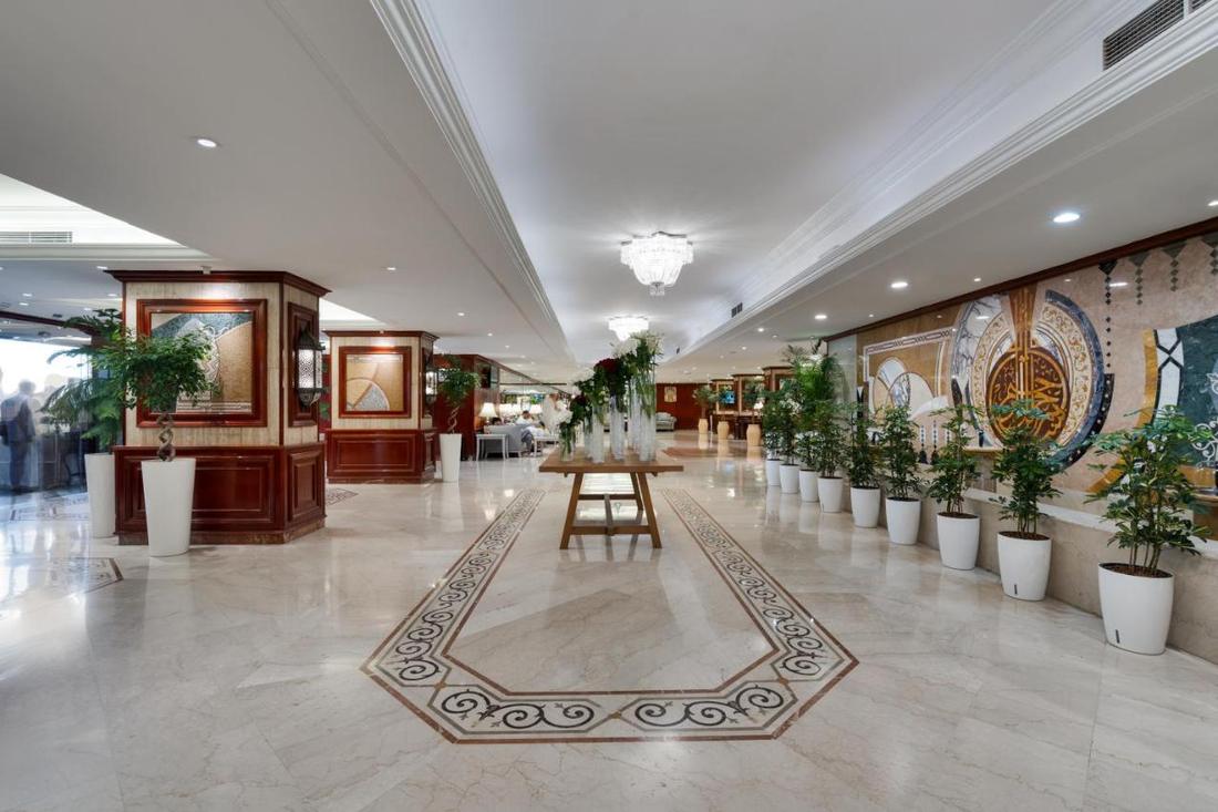 Al Shohada Hotel, photo 2 of 5